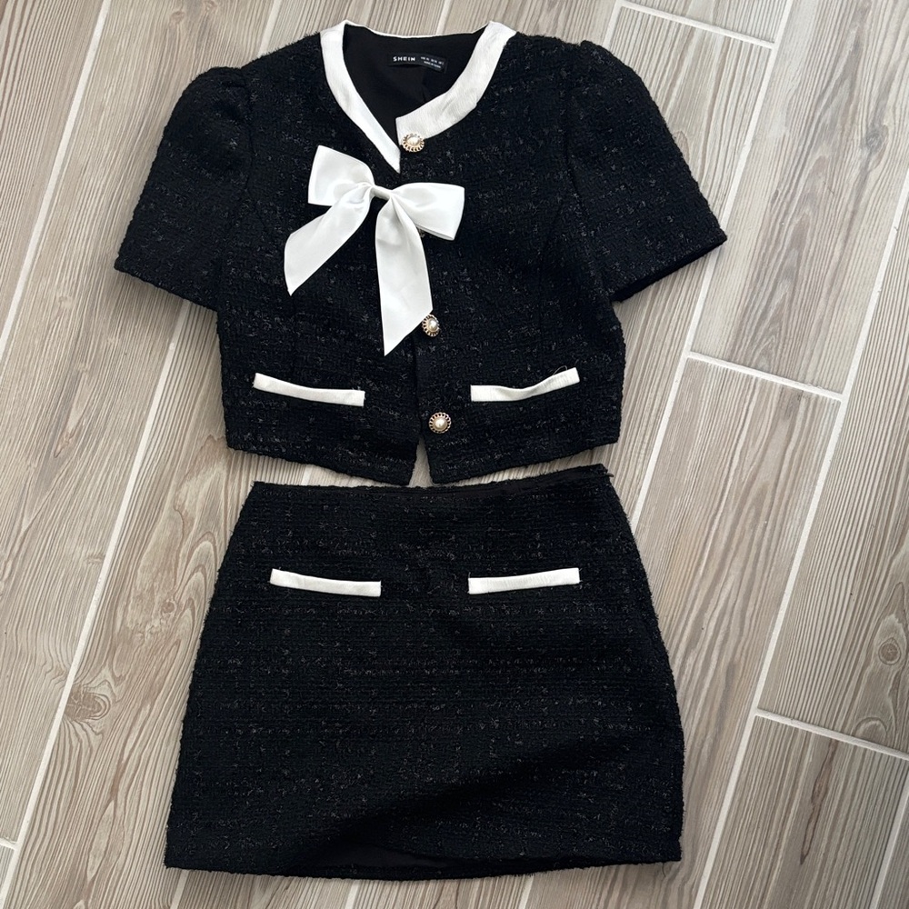 Xs SHEIN tweed skirt set